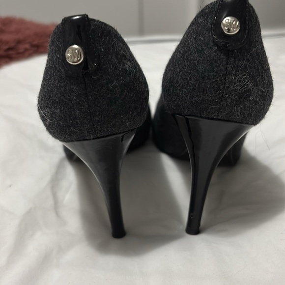 Stuart Weitzman heels - Picture 4 of 8